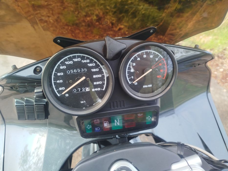 Motocykl BMW R1100 RS