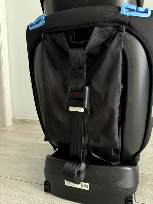 дитяче автокрісло El Camino ISOFIX, чорного кольору