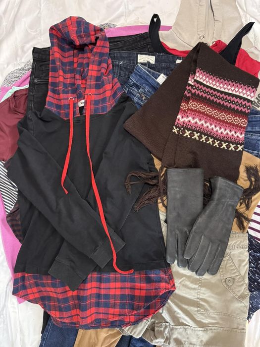 Жіночий одяг. S-M