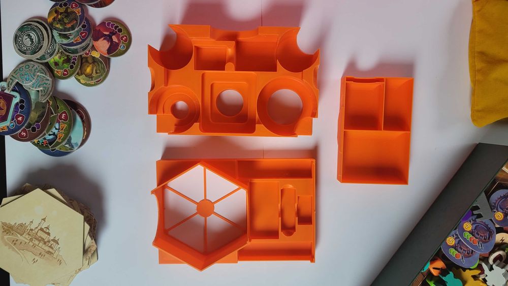 Insert / organizer | Kroniki zamku Avel Paczkowo • OLX.pl