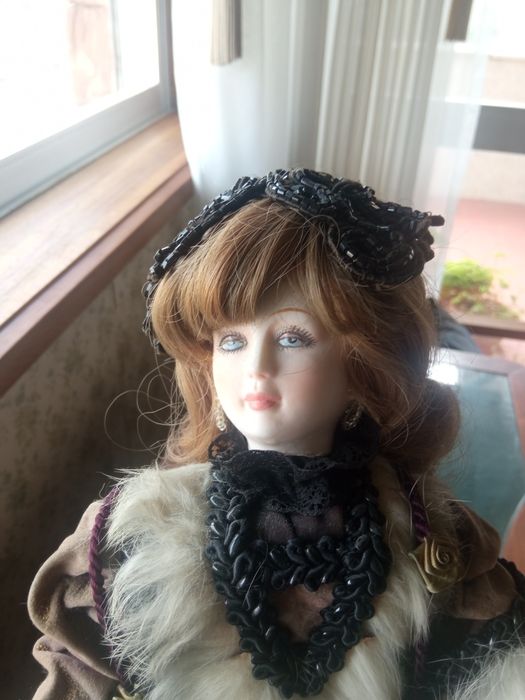 Boneca autómato séc. XX