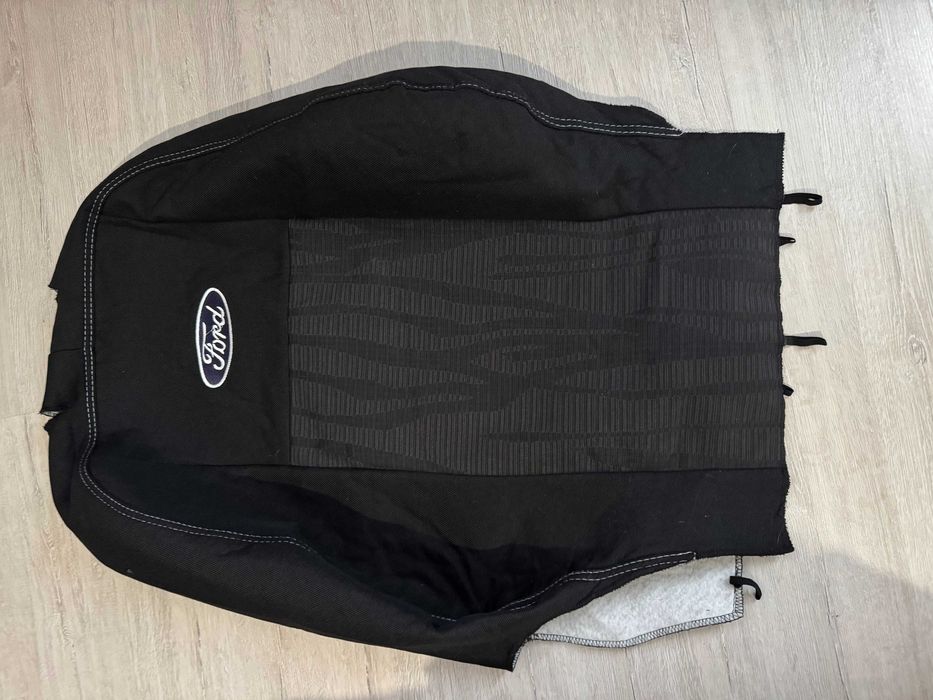 продам чохли на ford focus 3