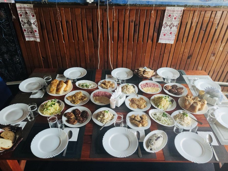 Поминальні обіди!