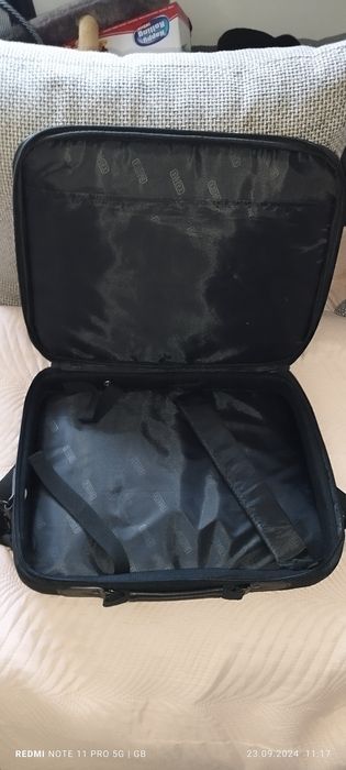 Sprzedam torbę do laptopa nowa
