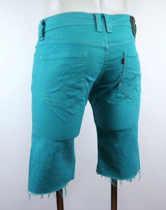 Levis 511 rozmiar W32 spodenki jeansowe szorty pas 2 x 43 cm