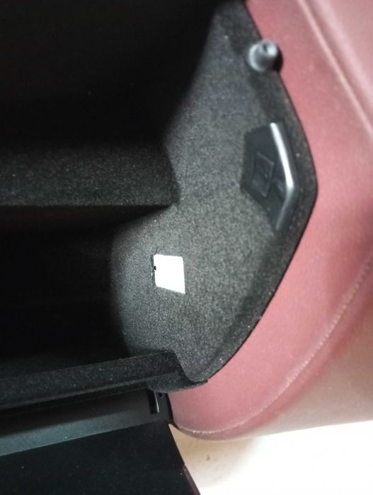 Porta luvas Mercedes-Benz Classe CLS (W219)