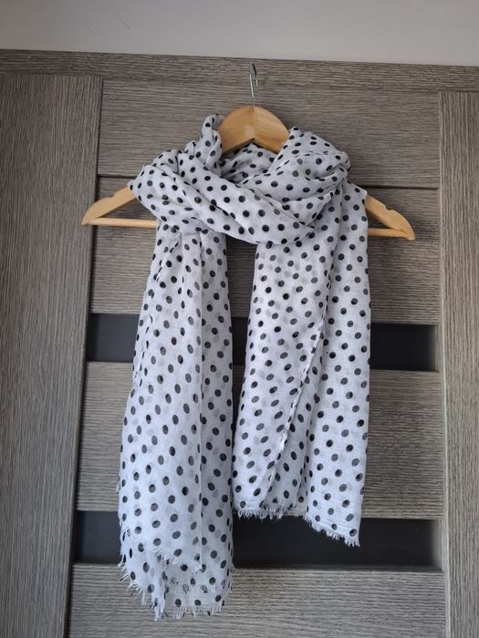 chustka damska w kropki