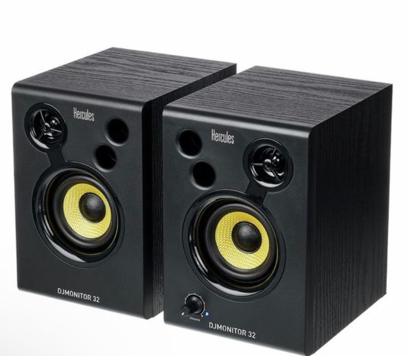 DJ monitor Hercules 32