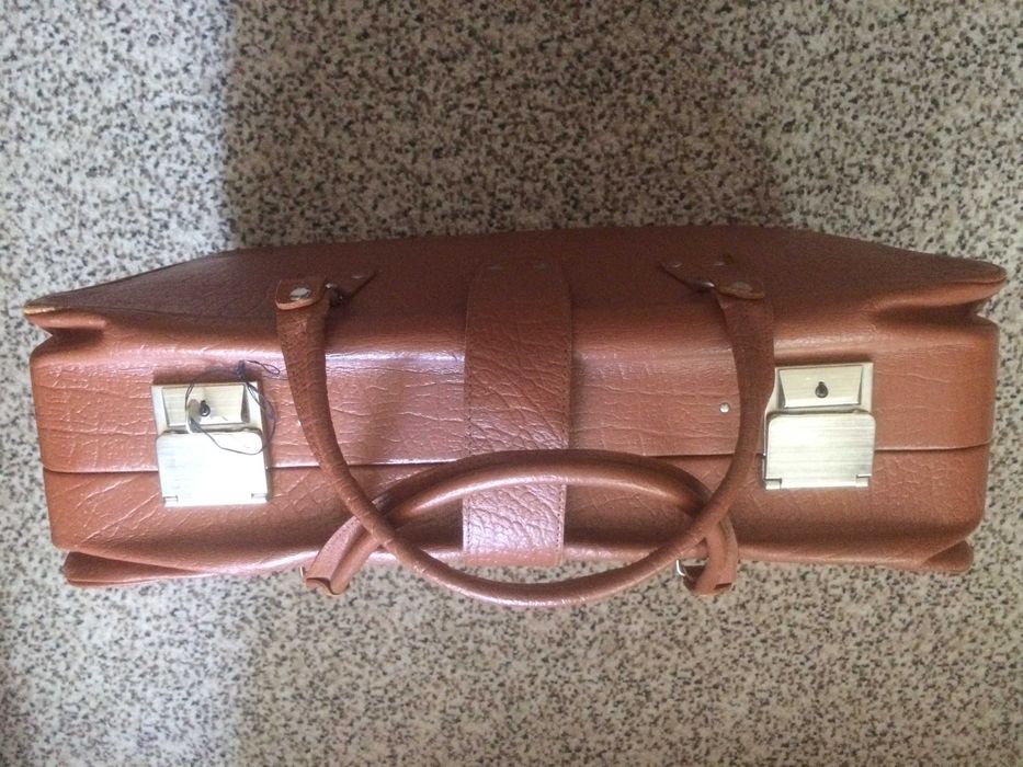 Валіза шкіряна часів СРСР