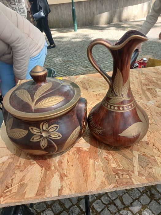 Potes em loiça  emitar barro
