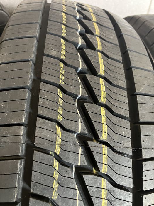 Komplet Nowe Firestone 205 65r 16C Wielosezon OKAZJA Trafic Vivaro
