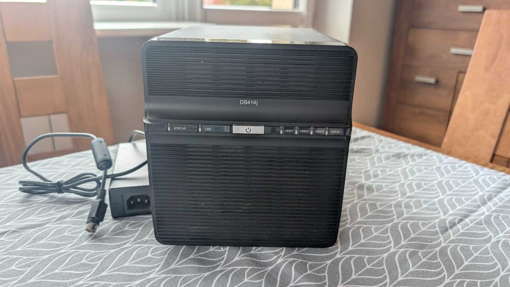 Synology Ds414j 1.5TB NAS