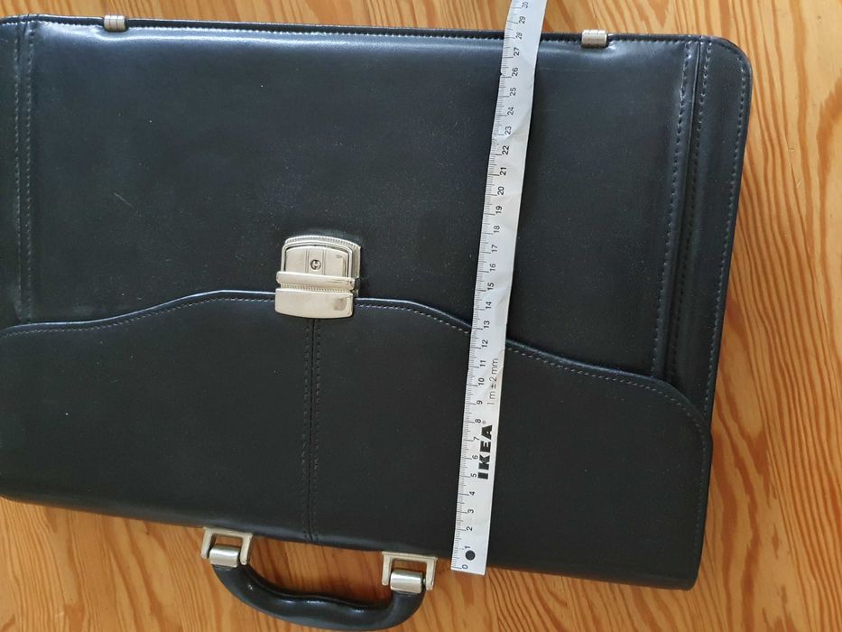 Czarna teczka/aktówka nowa
