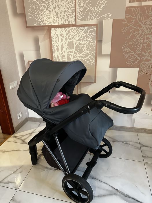 Коляска  Roan ivi
