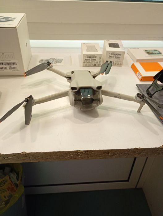 Dron Dji 3 mini+ zestaw komponentów Komis Madej Sc