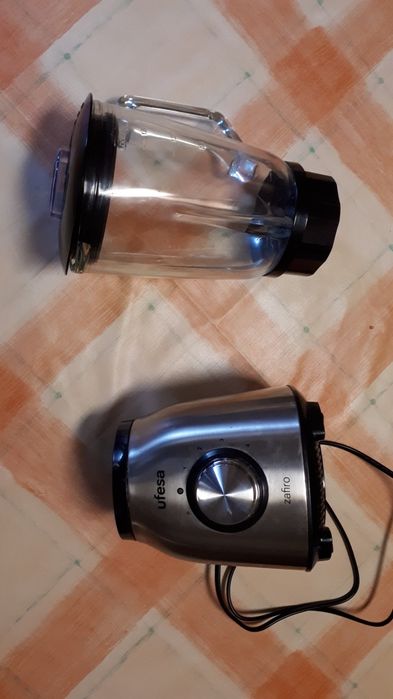 Liquificadora UFESA Zafiro Plus 1000W