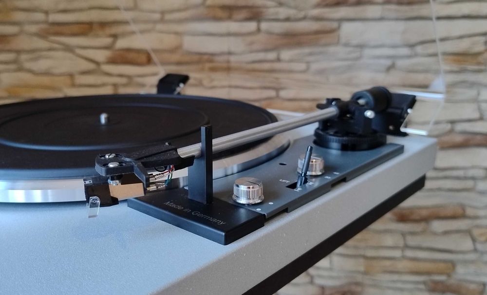 Gramofon DUAL CS-420