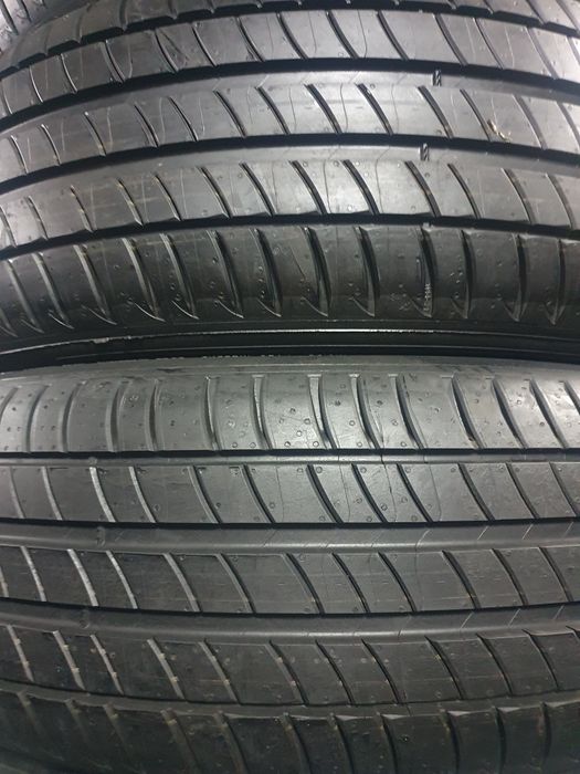 Pneus  205/55/19