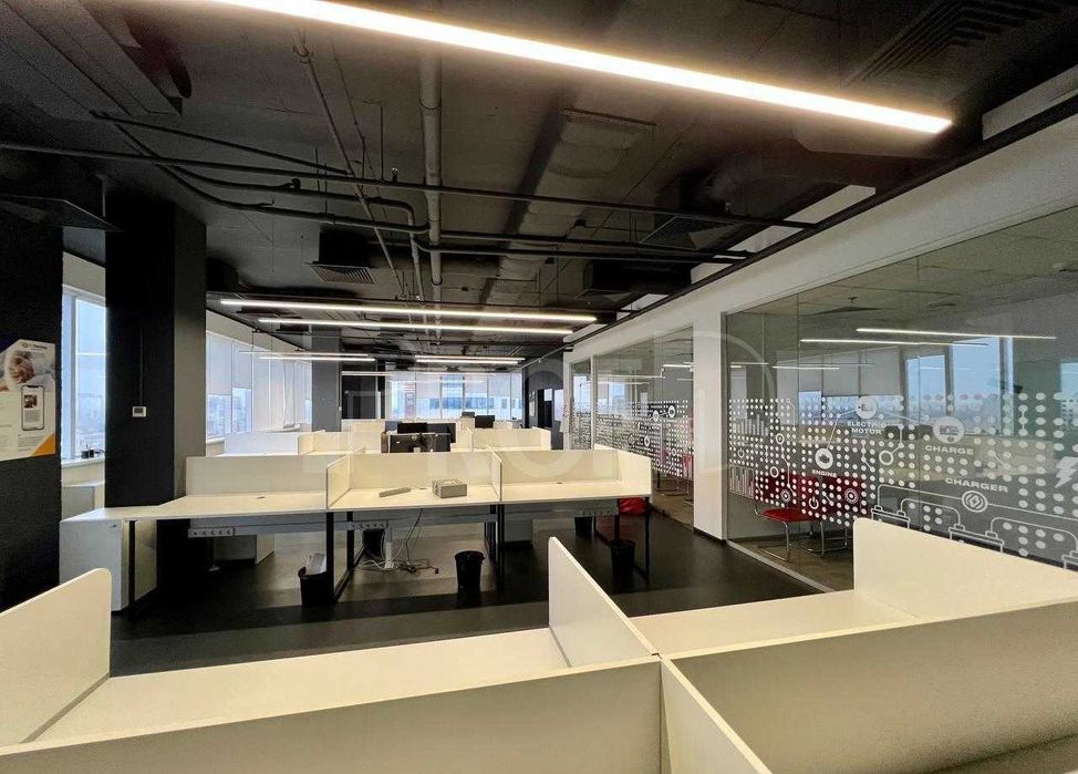 БЕЗ% Офис в стиле LOFT площадью (1300 м2)