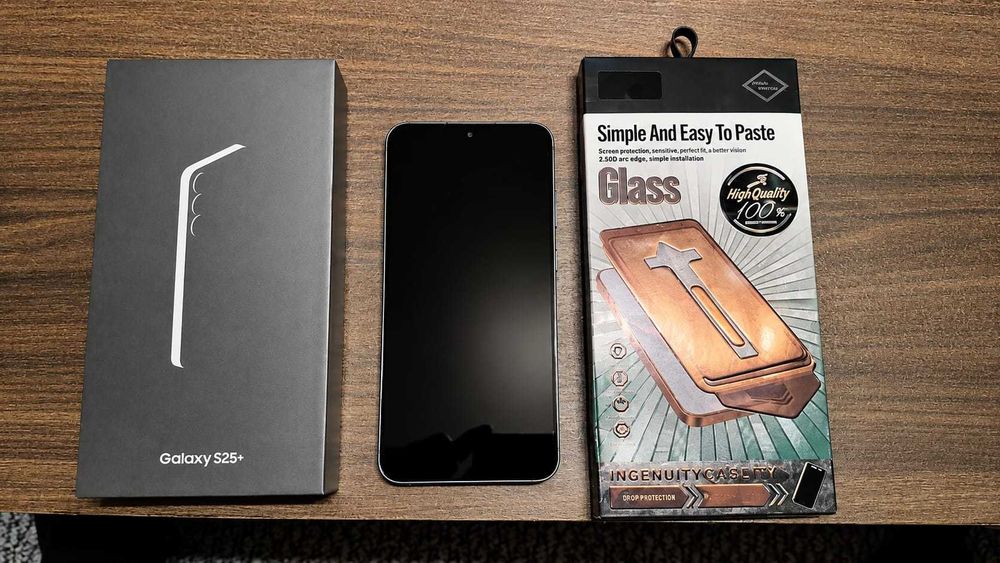 Telefon Samsung Galaxy S25+ 256 GB – stan dobry, gwarancja, gratisy