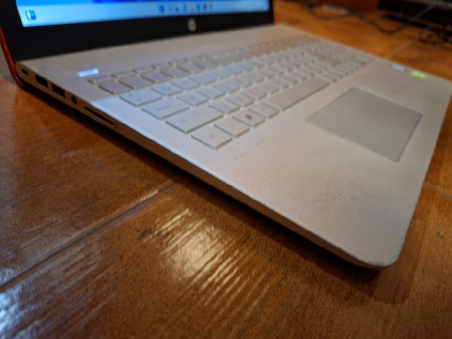 Portátil HP 15-cc intel i7 c/ Nvidia 940MX