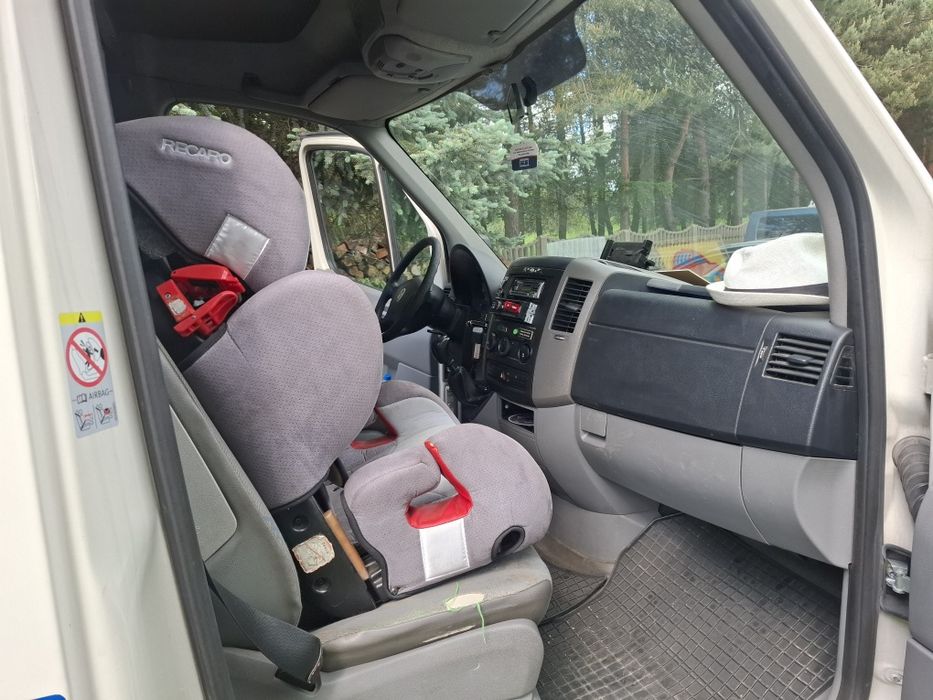 VW Crafter 2.5 TDI karetka ambulans kamper