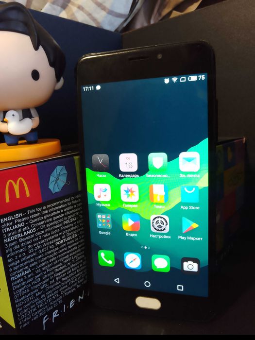 Дешевий Meizu M6 3/32. Мейозу м6 простий телефон Xiaomi