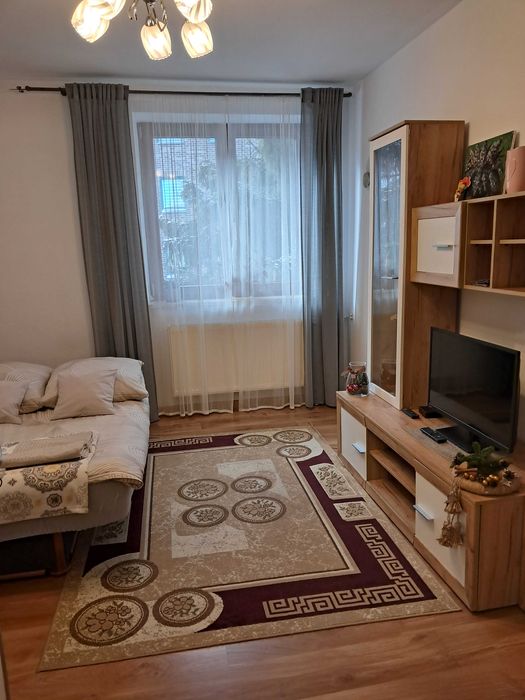 Samodzielne mieszkanie 2-pokojowe pod Wawelem na krótki termin.45m.