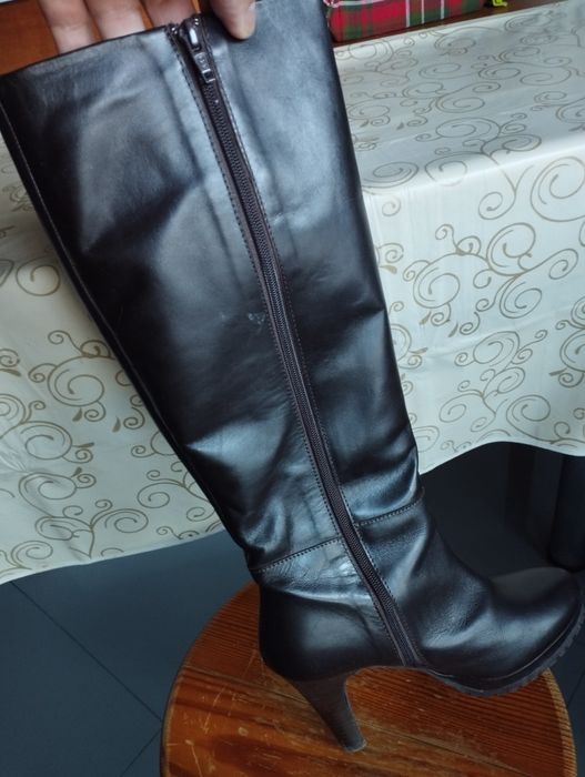 Botas em pele castanho escuro como novas nº37