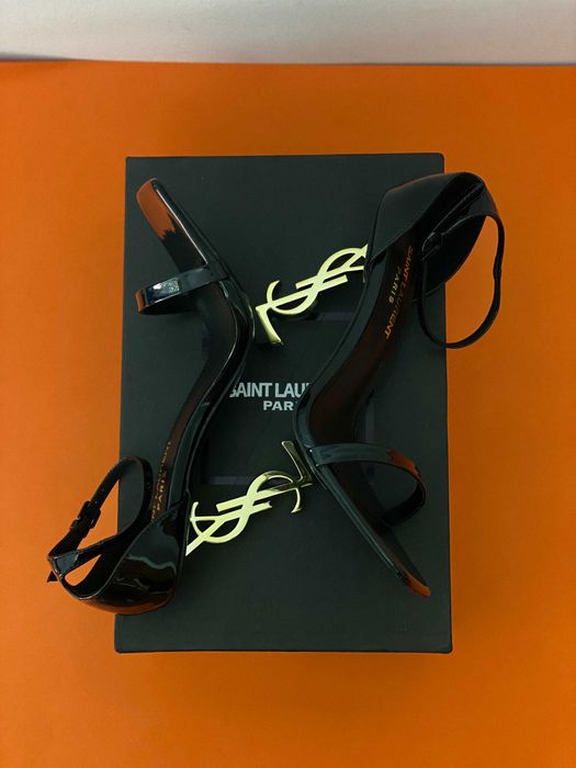 Salto Yves saint laurent