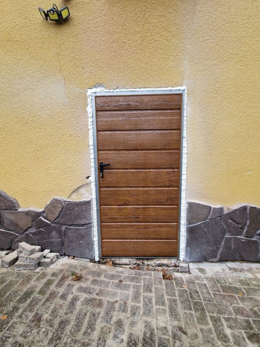 Brama dwuskrzydłowa! Uchylna! Drzwi  stalowe! Na wymiar! Montaż!