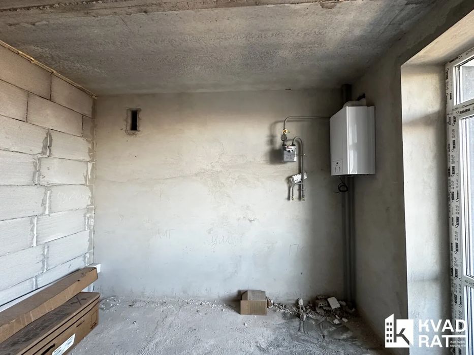 Здана 2км квартира біля озера.Є котел