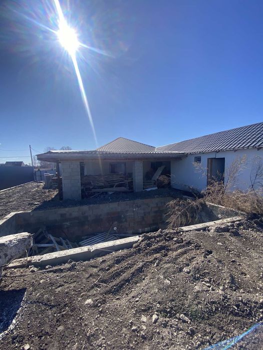 Продам банний комлекс в Борисполі.незавершенне будівництво