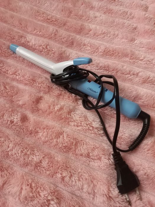 Продам плойку нова