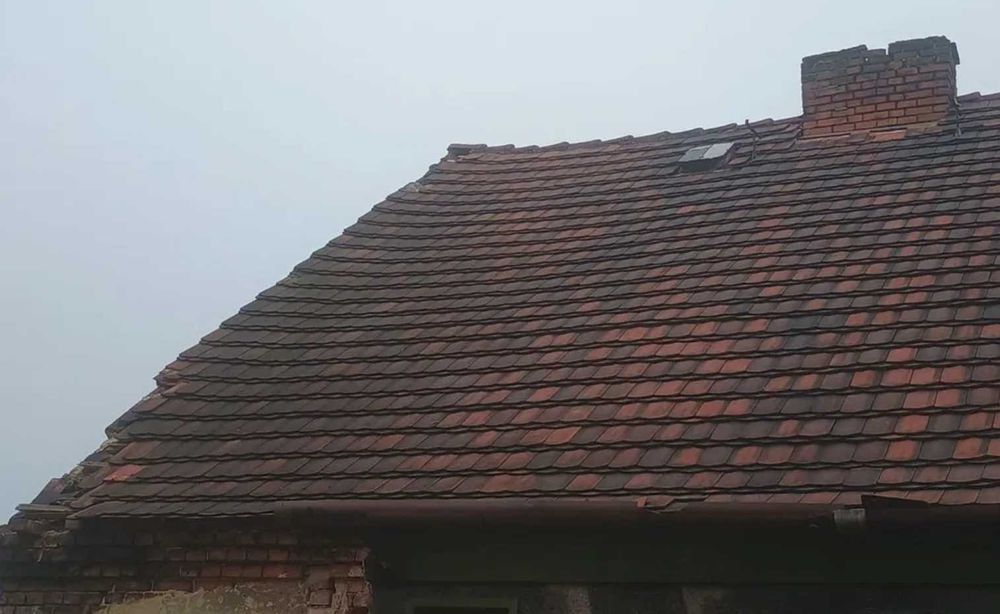 Praca - zlecę wykonanie dachu dwuspadowego pokrycie dachówką