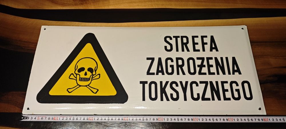 Tablica informacyjna metalowa PRL