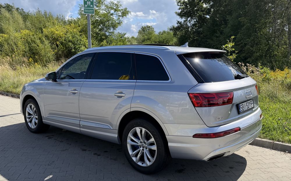 Aktualne Audi Q7 3.0 tfsi