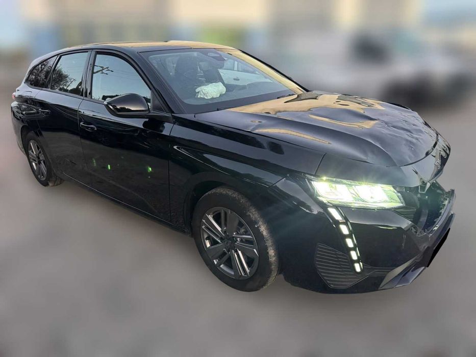 Peugeot 308 III 1.2 SW PureTech 131cv