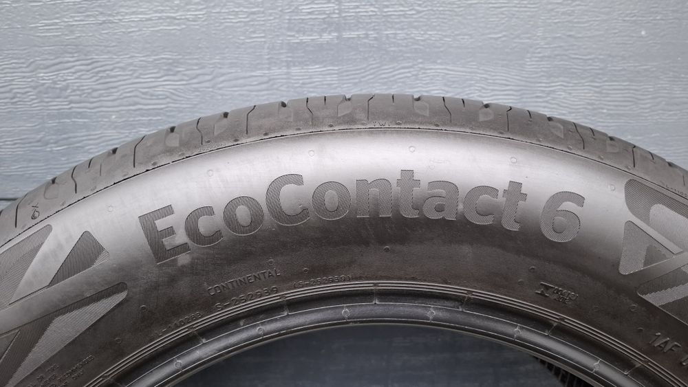 Continental 215/60 R17 EcoContact 6.5 mm