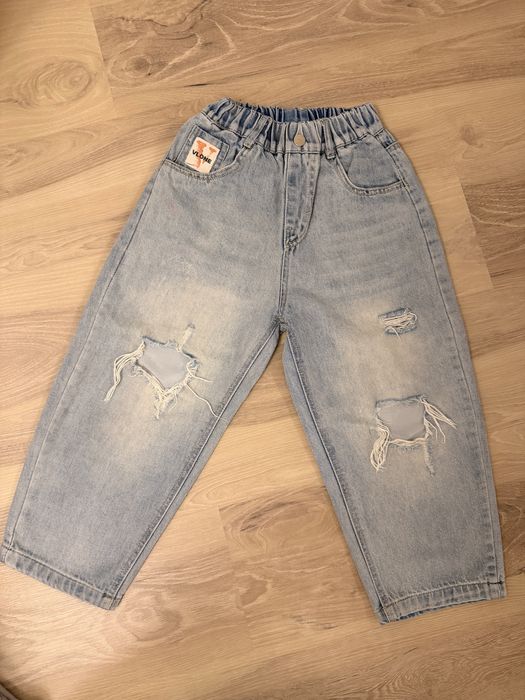 Пакет речей на дівчинку 6-7 років