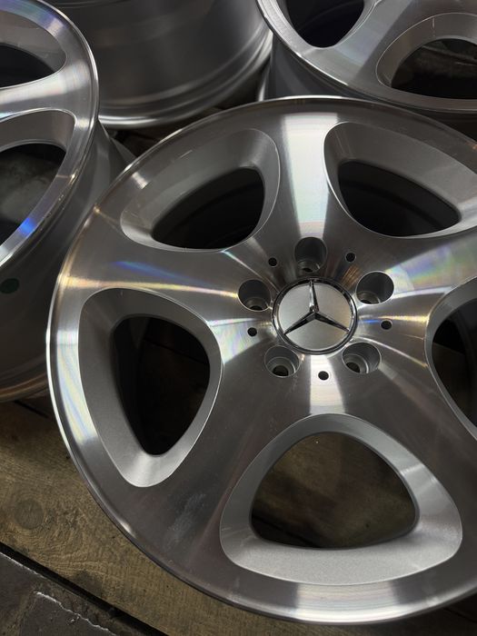 диски r17 5x112 ET37 8j ЦО66.6 brabus