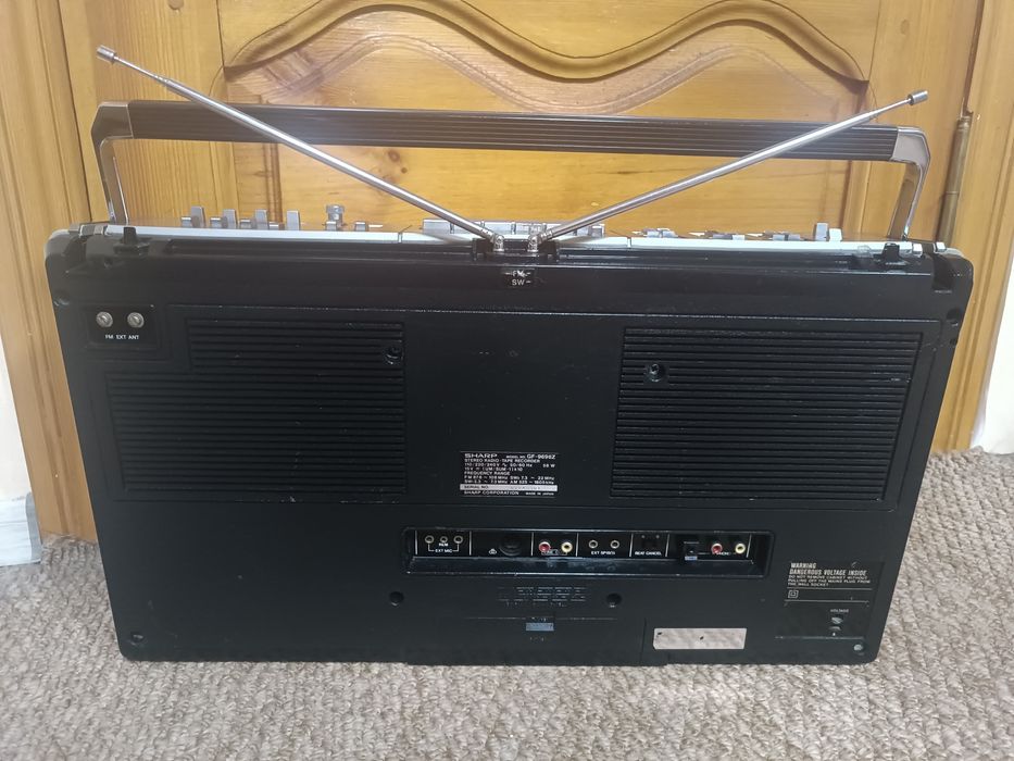 SHARP GF 9696 Магнитола