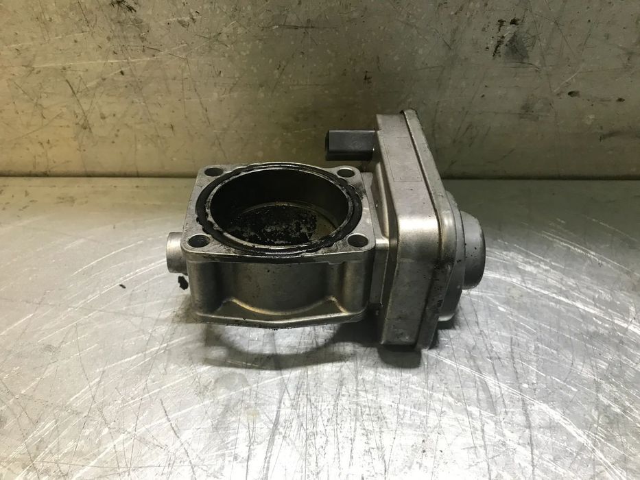 CORPO / BORBOLETA ADMISSÃO OPEL ASTRA H / J 1.7CDTI 8981052101