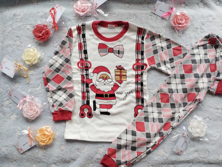 Świąteczna piżama 104 piżamka z Mikołajem nowa bawełniana