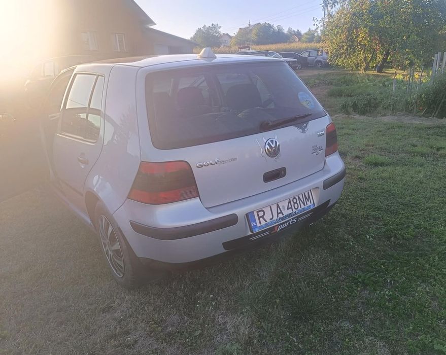 Volkswagen Golf 4 Doinwestowany