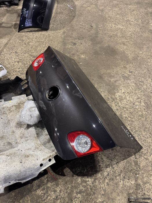 Кришка багажника Пассат Б6 седан крышка багажника Passat B6