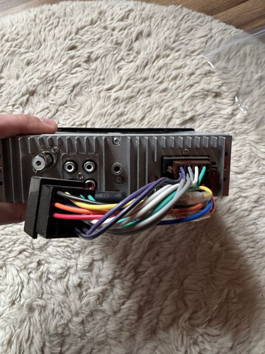 Radio samochodowe xblitz RF200