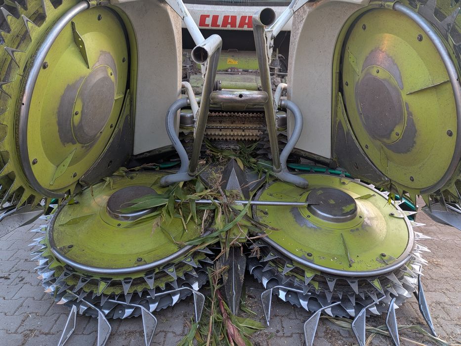 Przystawka do kukurydzy Claas orbis 600