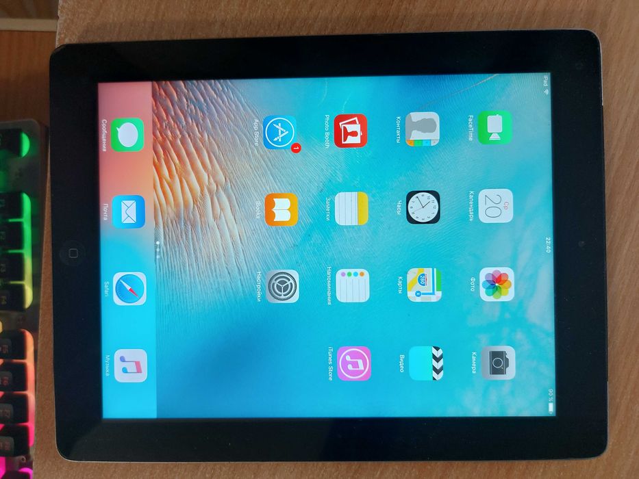 Apple 2  16Gb WiFi модель MD 366 TU/А (iOS 9.3.6)