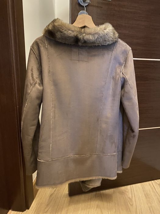 Casaco camel de Pêlo Pull & Bear